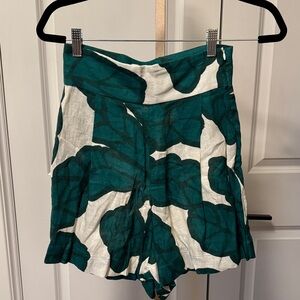 Teal and White Leaf Print Women's Shorts